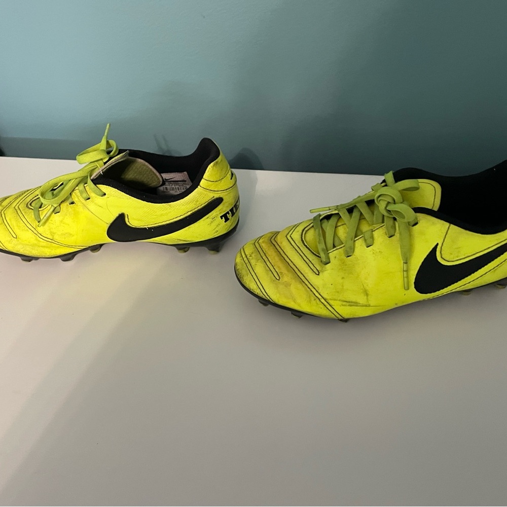Nike kids soccer cleats